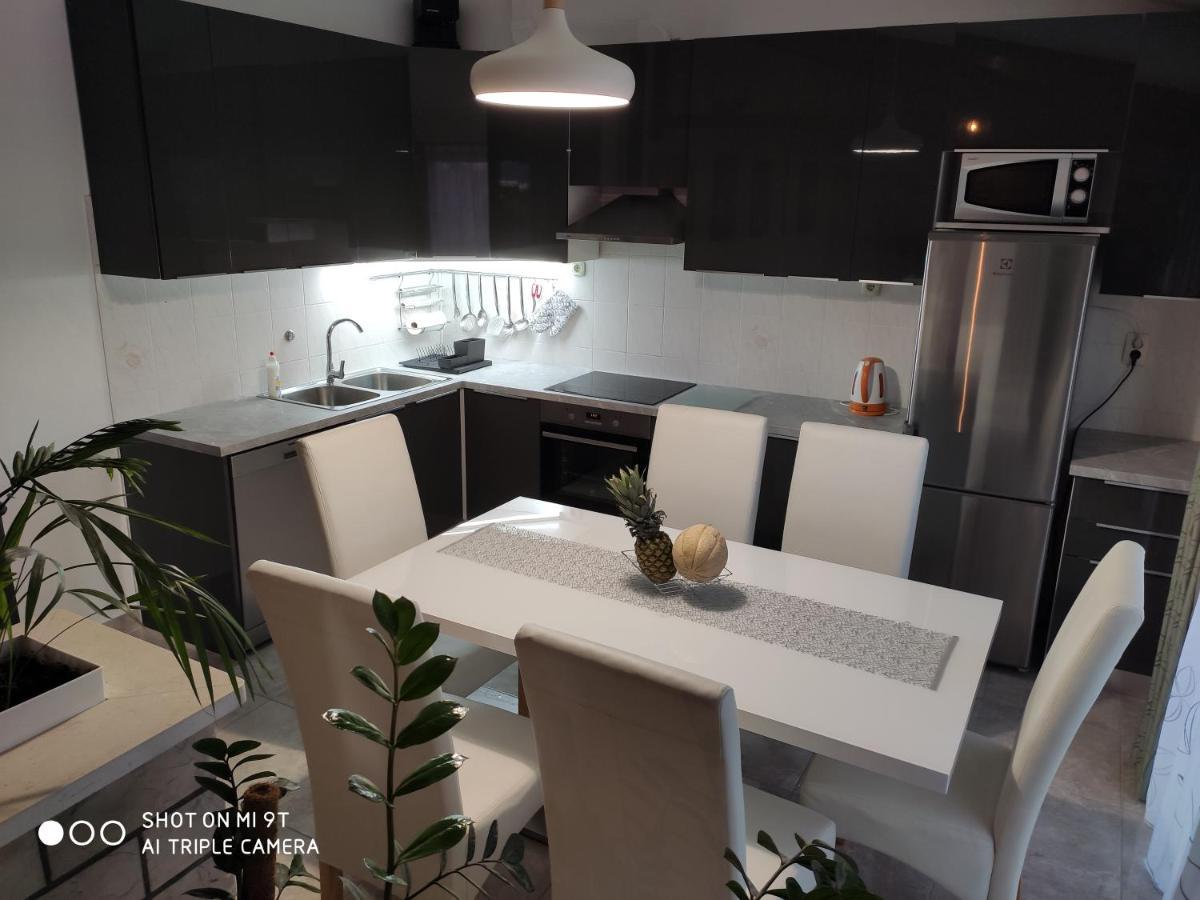 Apartment Burich Makarska Exterior photo