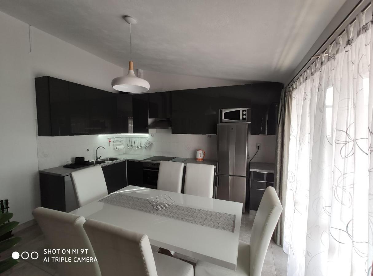 Apartment Burich Makarska Exterior photo